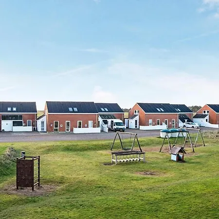 Pet-friendly Romo Getaway